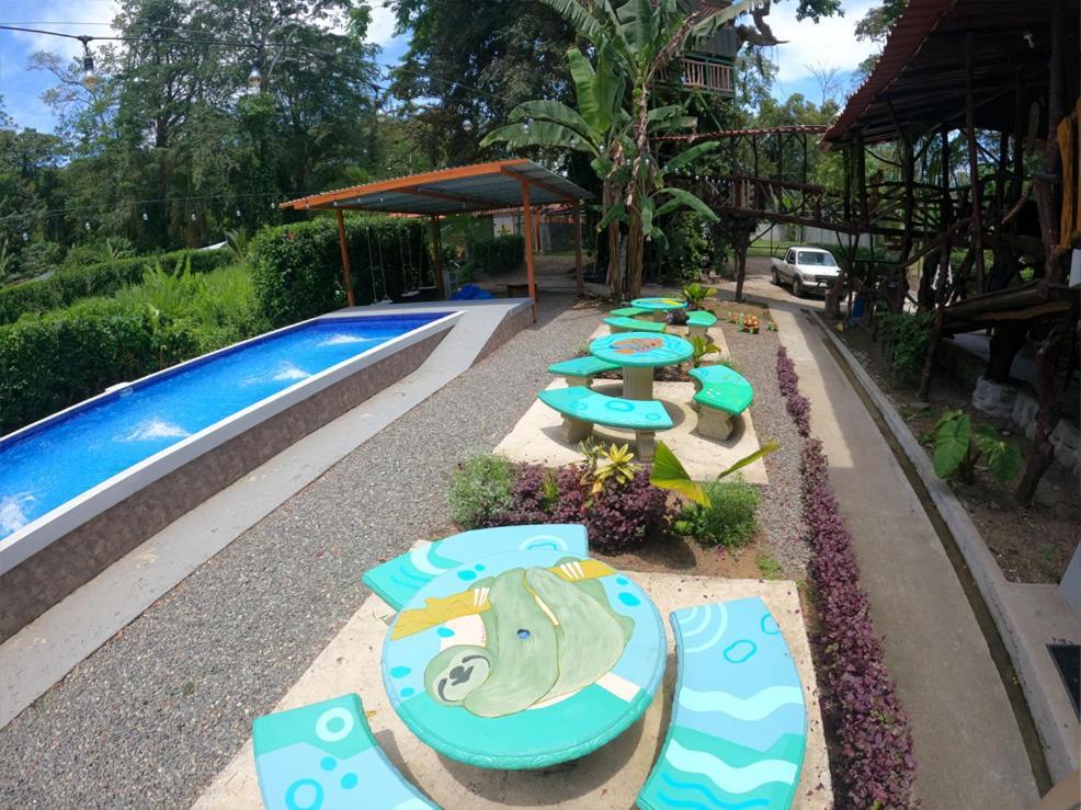 Tree House Samanea Lodge Puerto Limon Esterno foto