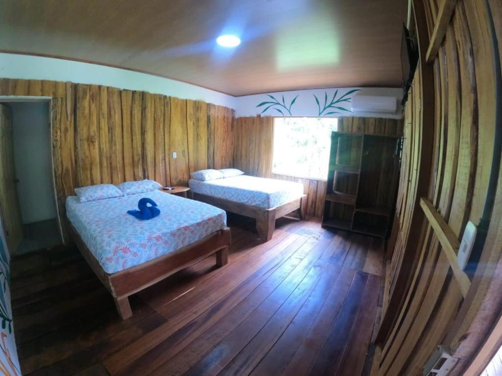 Tree House Samanea Lodge Puerto Limon Esterno foto